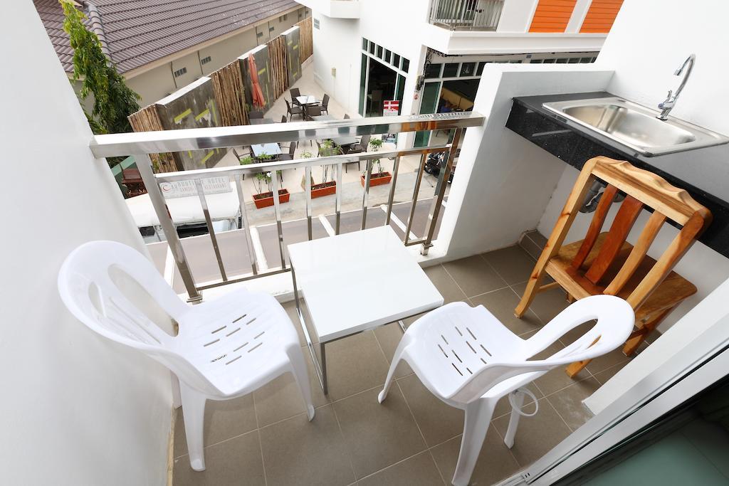 A Casa Di Luca Hotel Patong Room photo